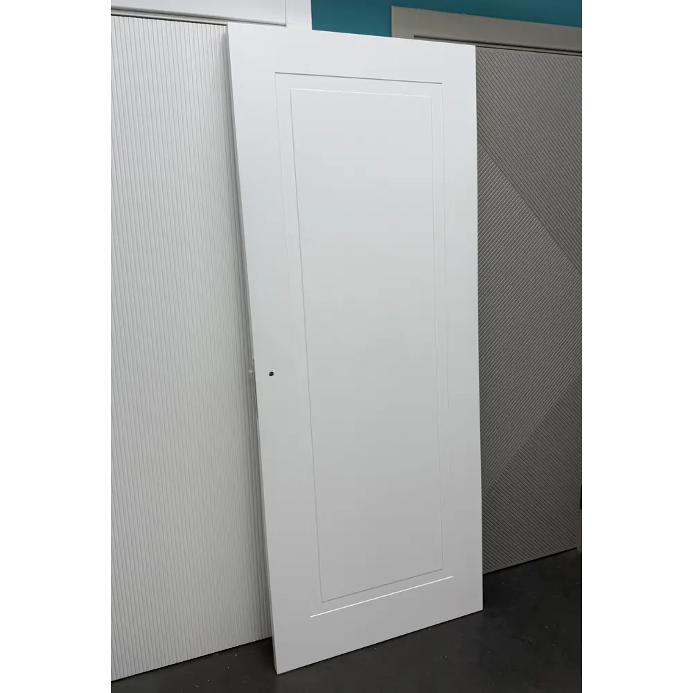 Фото 4 Дверь межкомнатная Wanmark Стефани-1 глухая 60х190см эмаль цвет белый с замком и петлями Фото 4 Дверь межкомнатная Wanmark Стефани-1 глухая 60х190см эмаль цвет белый с замком и петлями