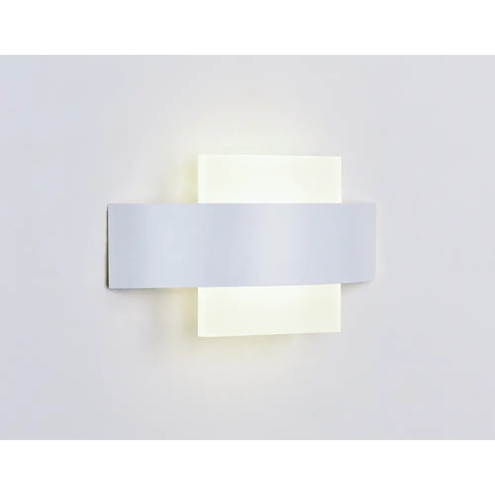 Фото 5 Настенный светильник светодиодный Ambrella Light Sota FW202 цвет белый Фото 5 Настенный светильник светодиодный Ambrella Light Sota FW202 цвет белый