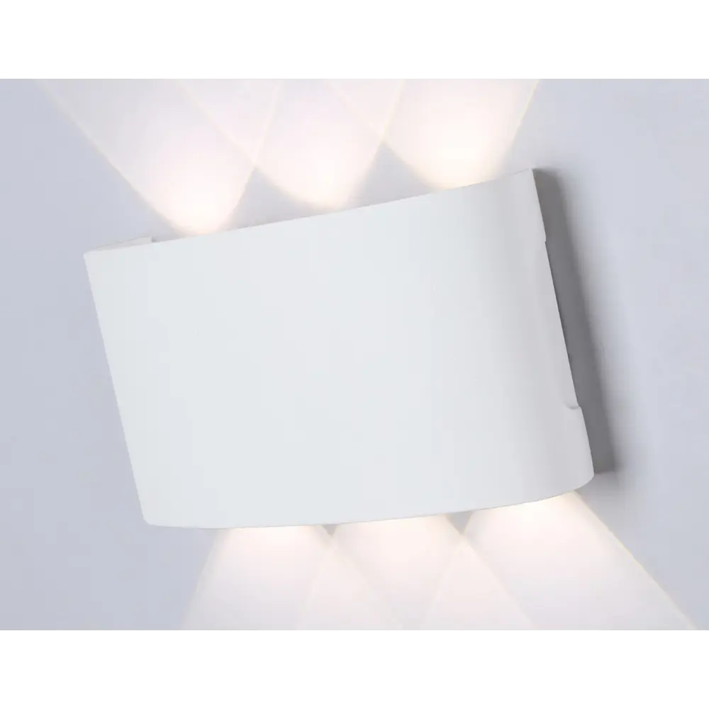 Фото 6 Светильник настенный светодиодный уличный Ambrella light St4455 IP65 цвет белый Фото 6 Светильник настенный светодиодный уличный Ambrella light St4455 IP65 цвет белый