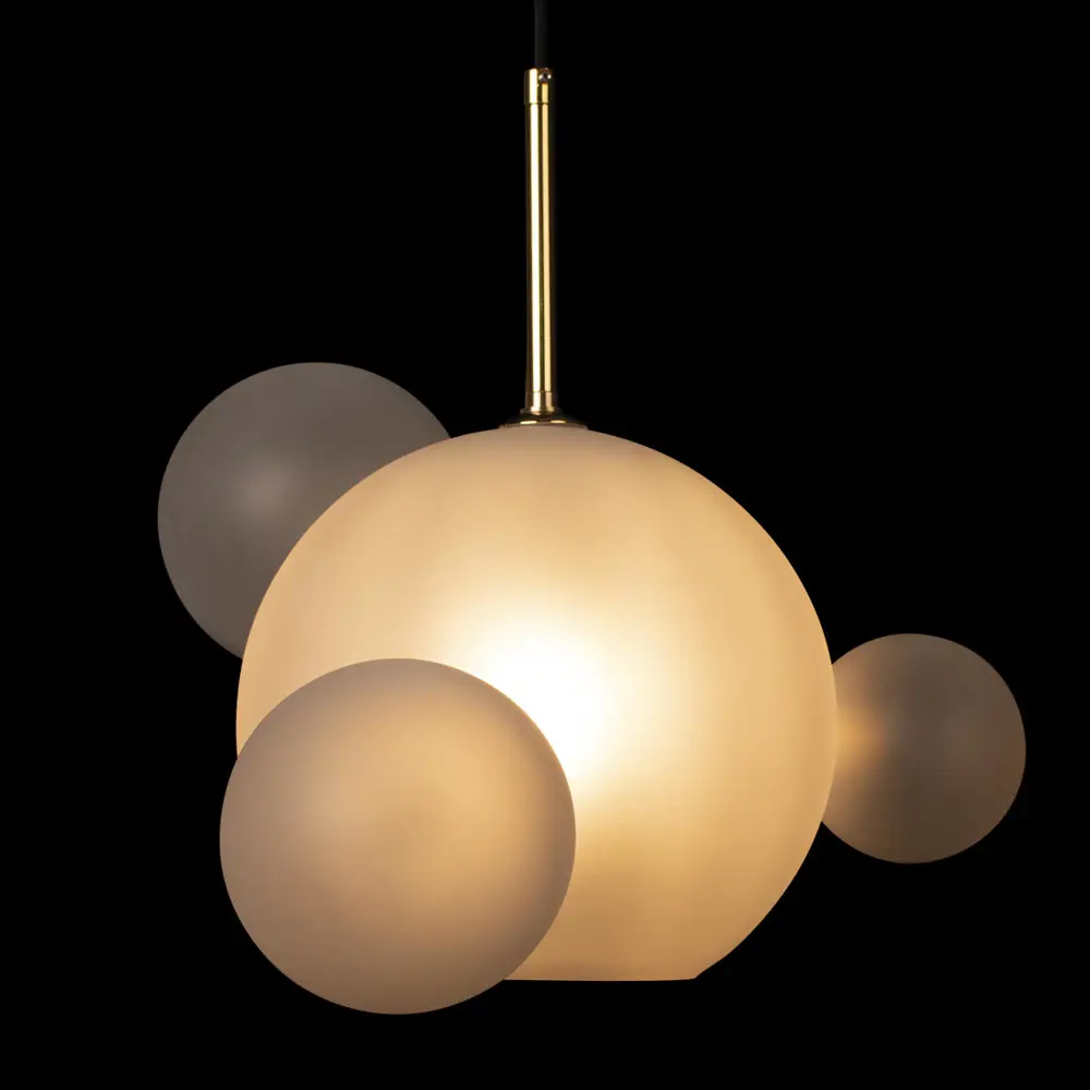 Фото 11 Светильник подвесной Loft It Bolle 2030-p4 mini 1 лампа 1.57 м² цвет белый/золото Фото 11 Светильник подвесной Loft It Bolle 2030-p4 mini 1 лампа 1.57 м² цвет белый/золото