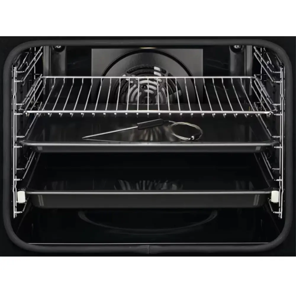 Фото 2 Встраиваемый духовой шкаф Electrolux COE7P31V 59.5х59.4х56.9 см цвет белый Фото 2 Встраиваемый духовой шкаф Electrolux COE7P31V 59.5х59.4х56.9 см цвет белый