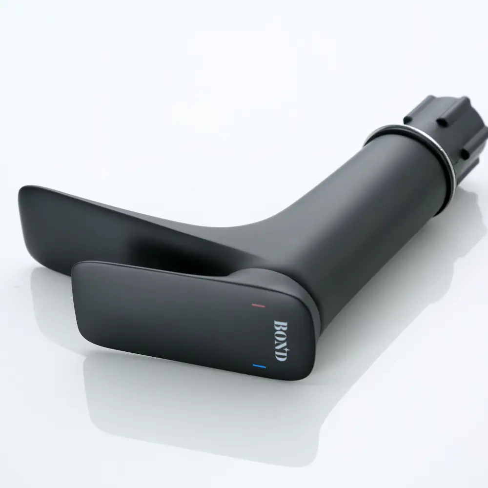 Фото 12 Смеситель для раковины Bond Cube B03-2188 однорычажный без донного клапана цвет черный матовый Фото 12 Смеситель для раковины Bond Cube B03-2188 однорычажный без донного клапана цвет черный матовый