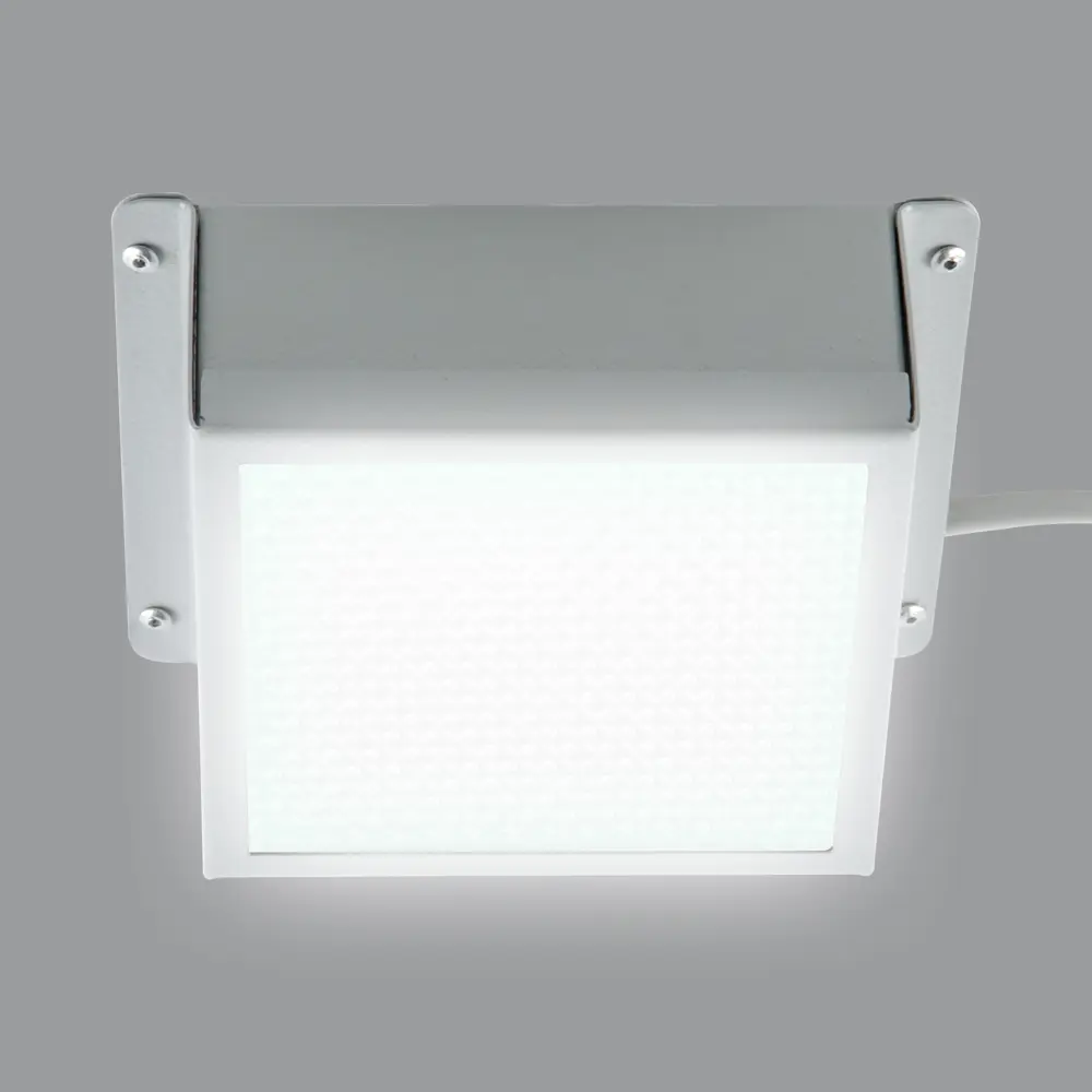 Фото Панель светодиодная Uniel Ul-00011900 7 Вт 104 x 104 мм призма 4000 К IP40