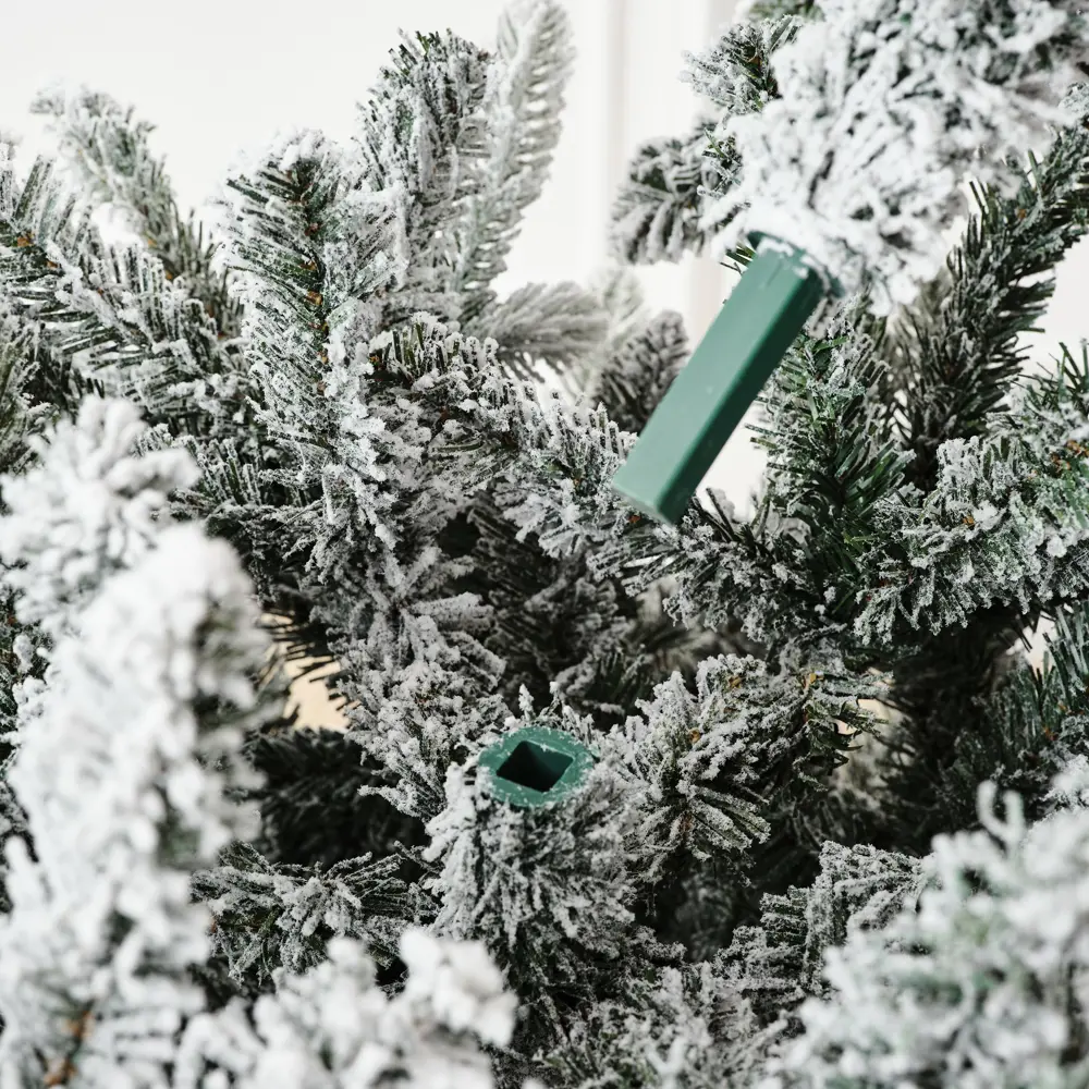 Фото 6 Ель новогодняя искусственная Binoshe Bourget заснеженная 210 см Фото 6 Ель новогодняя искусственная Binoshe Bourget заснеженная 210 см