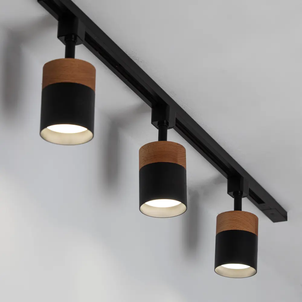 Фото Трековый светильник спот под лампу Gx53 Люминика Tr0003bl однофазный цвет черный Фото Трековый светильник спот под лампу Gx53 Люминика Tr0003bl однофазный цвет черный