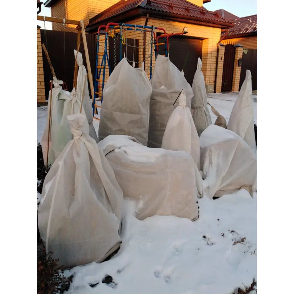 Фото 3 Укрывной материал Геопластборд 00-00003456_3 60 г/м² 0.8x1 м белый спанбонд 3 шт Фото 3 Укрывной материал Геопластборд 00-00003456_3 60 г/м² 0.8x1 м белый спанбонд 3 шт