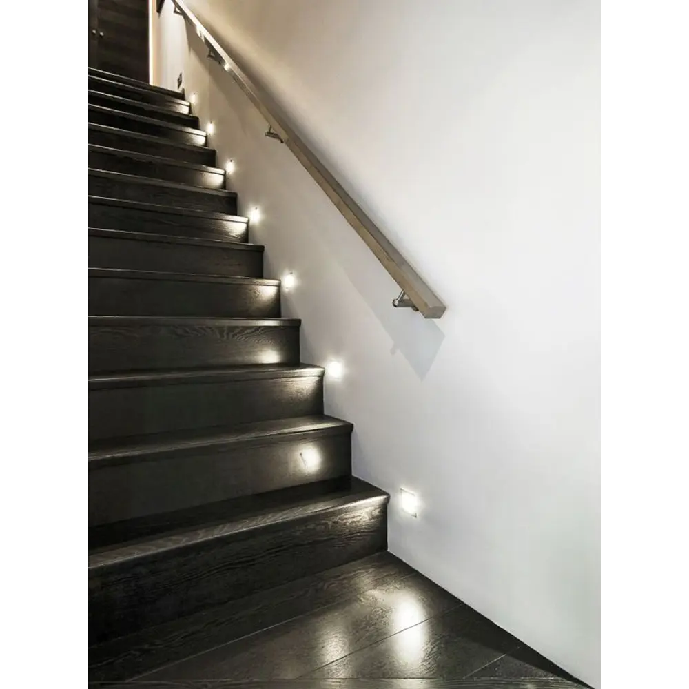 Фото 2 Подсветка для лестницы Kanlux Sola led cw цвет серебристый Фото 2 Подсветка для лестницы Kanlux Sola led cw цвет серебристый