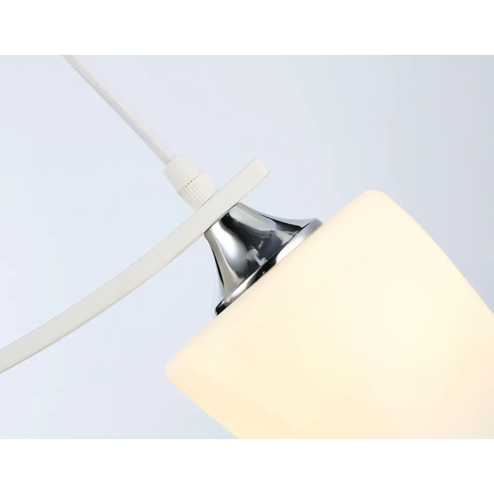 Фото 2 Светильник подвесной Ambrella light Traditional Tr303154 2 лампы 6 м² цвет белый Фото 2 Светильник подвесной Ambrella light Traditional Tr303154 2 лампы 6 м² цвет белый