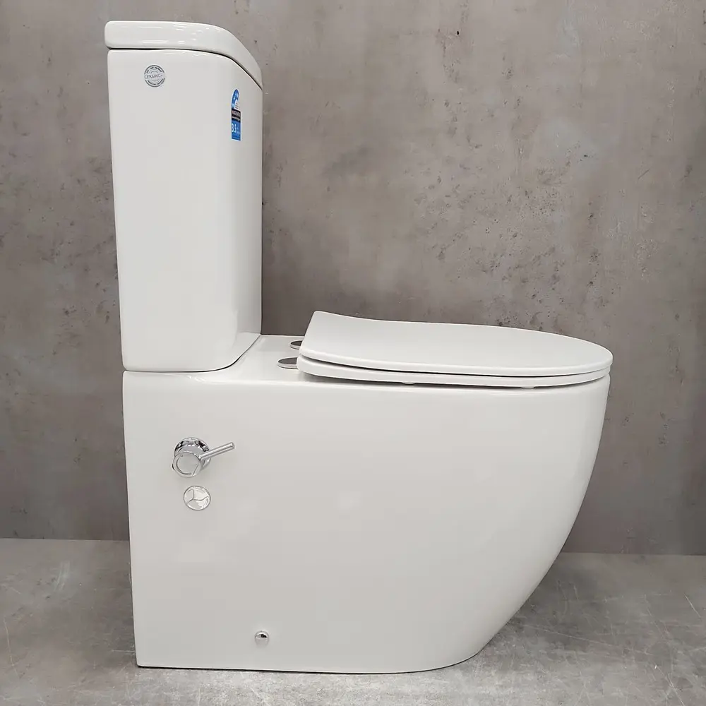 Фото 5 Унитаз-компакт Bloomix Major AD3089RSB/UF1 Ceramic+ безободковый с функцией биде и смесителем Фото 5 Унитаз-компакт Bloomix Major AD3089RSB/UF1 Ceramic+ безободковый с функцией биде и смесителем