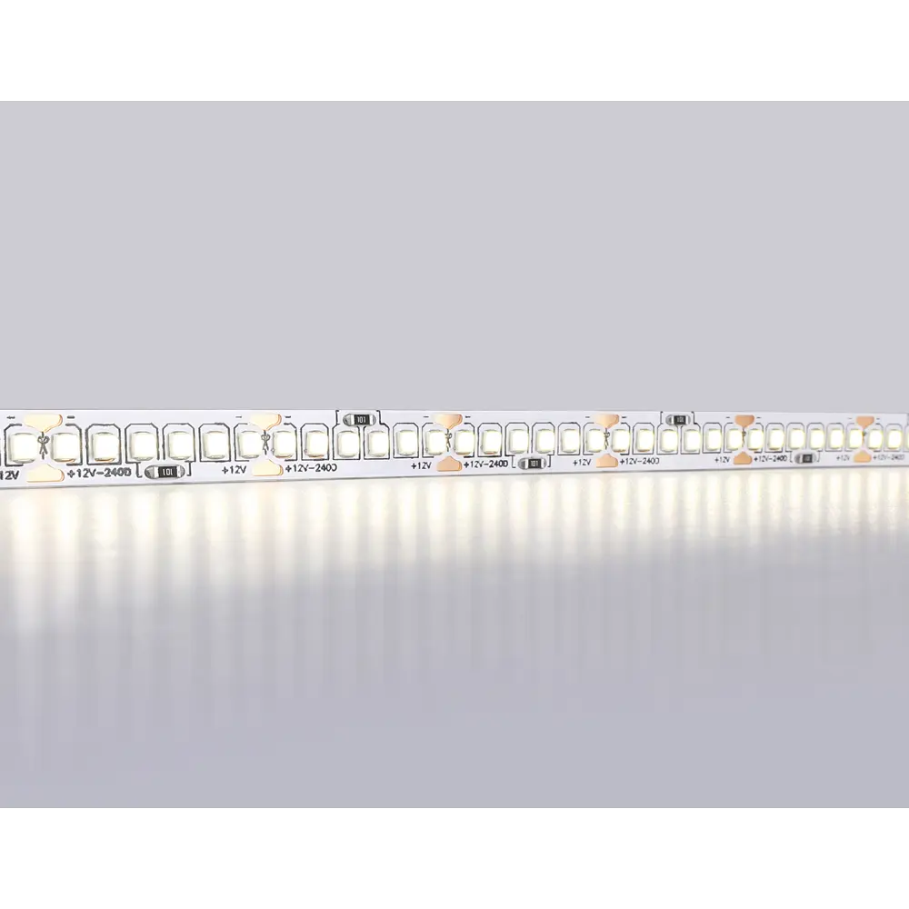 Фото 2 Светодиодная лента Ambrella light Gs1402 240 диод/м 17 Вт/м 12 В IP20 5 м нейтральный белый свет Фото 2 Светодиодная лента Ambrella light Gs1402 240 диод/м 17 Вт/м 12 В IP20 5 м нейтральный белый свет