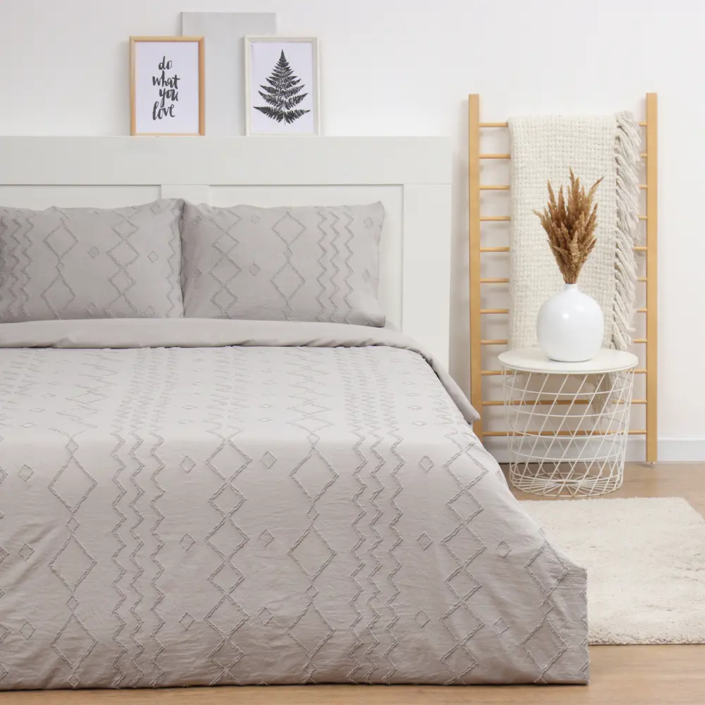 Фото Комплект постельного белья Lovelife Tufting Орнамент 10323108 хлопок 1.5-спальный наволочки 50 x 70- 2 шт цвет разноцветный Фото Комплект постельного белья Lovelife Tufting Орнамент 10323108 хлопок 1.5-спальный наволочки 50 x 70- 2 шт цвет разноцветный