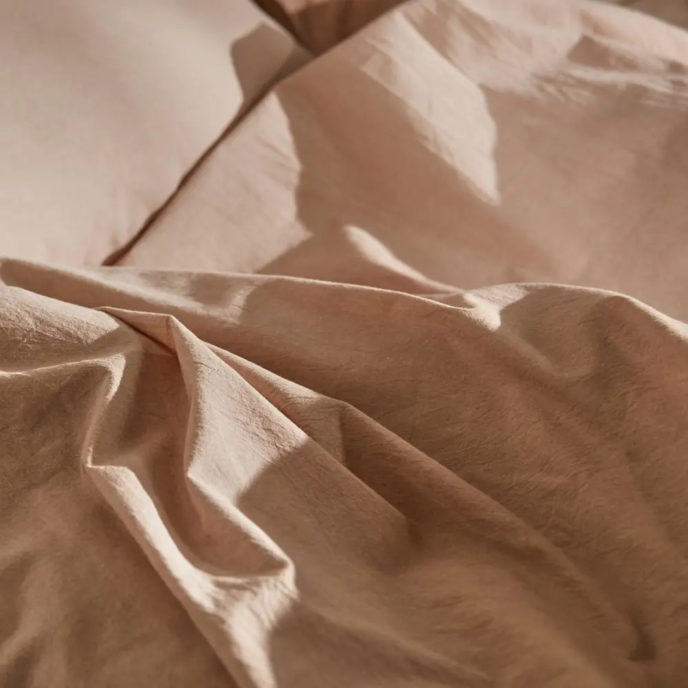 Фото 5 Простыня Sima-land home Деним 10245479 245x260 см хлопок без резинки цвет розовый Фото 5 Простыня Sima-land home Деним 10245479 245x260 см хлопок без резинки цвет розовый