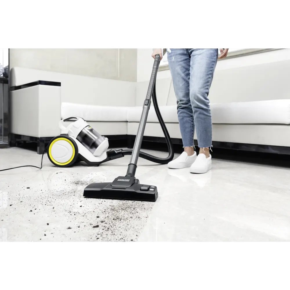 Фото 5 Пылесос с контейнером Karcher Vc 3 (erp) 700 Вт 0.9 л цвет белый Фото 5 Пылесос с контейнером Karcher Vc 3 (erp) 700 Вт 0.9 л цвет белый