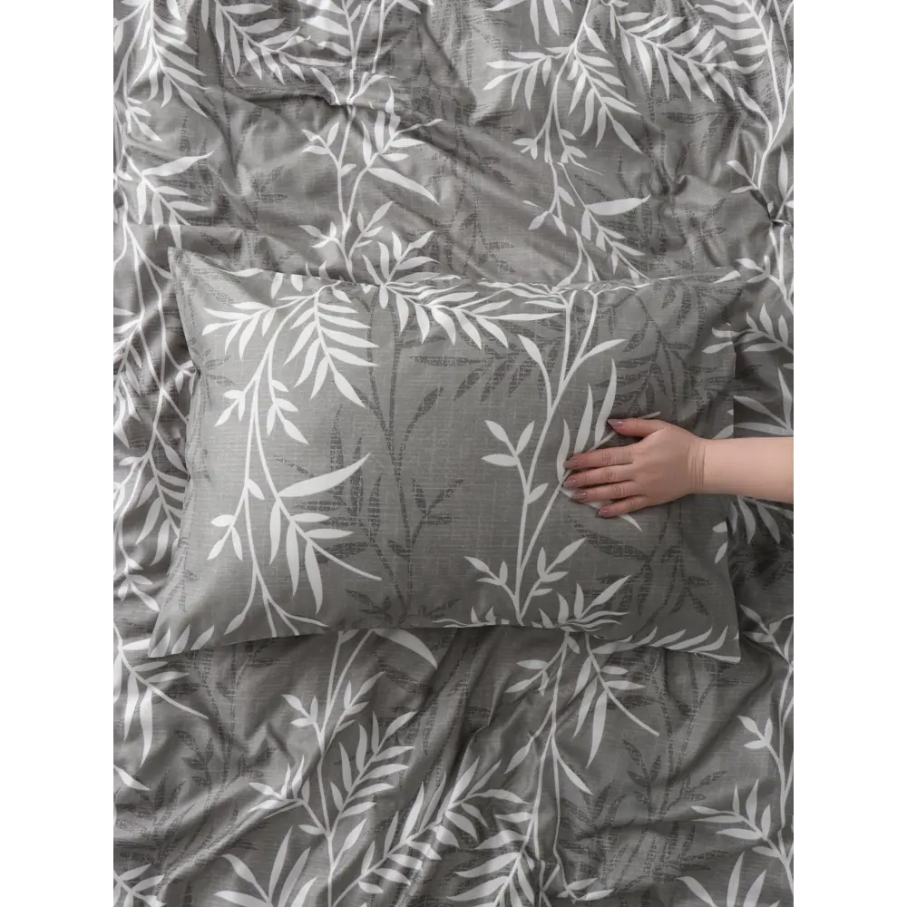 Фото 8 Комплект постельного белья Lovelife Листья 10662403 хлопок 1.5-спальный наволочки 50 x 70- 2 шт цвет разноцветный Фото 8 Комплект постельного белья Lovelife Листья 10662403 хлопок 1.5-спальный наволочки 50 x 70- 2 шт цвет разноцветный