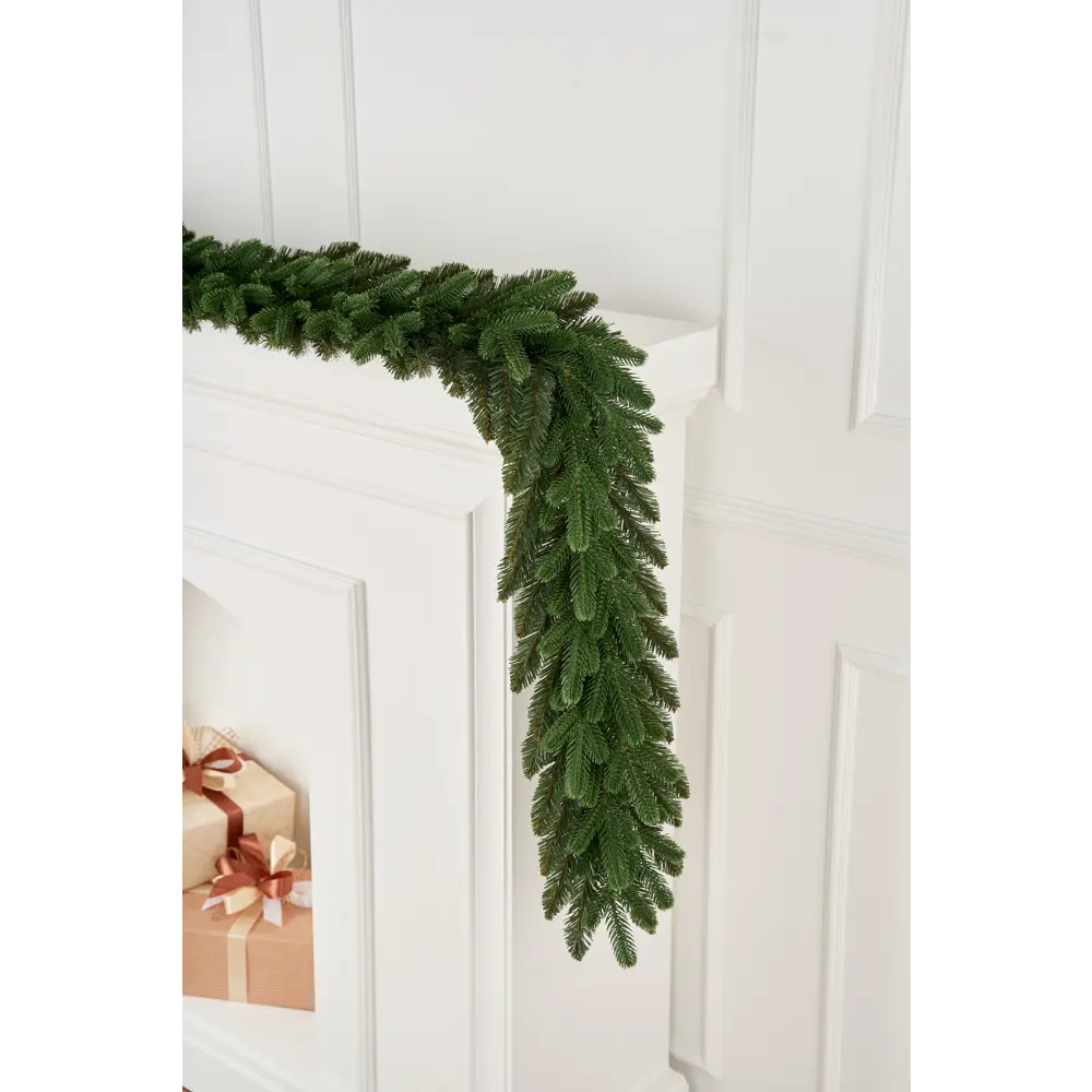 Фото Гирлянда ПВХ Max christmas ГЕШЦ 22 200 см зеленый Фото Гирлянда ПВХ Max christmas ГЕШЦ 22 200 см зеленый