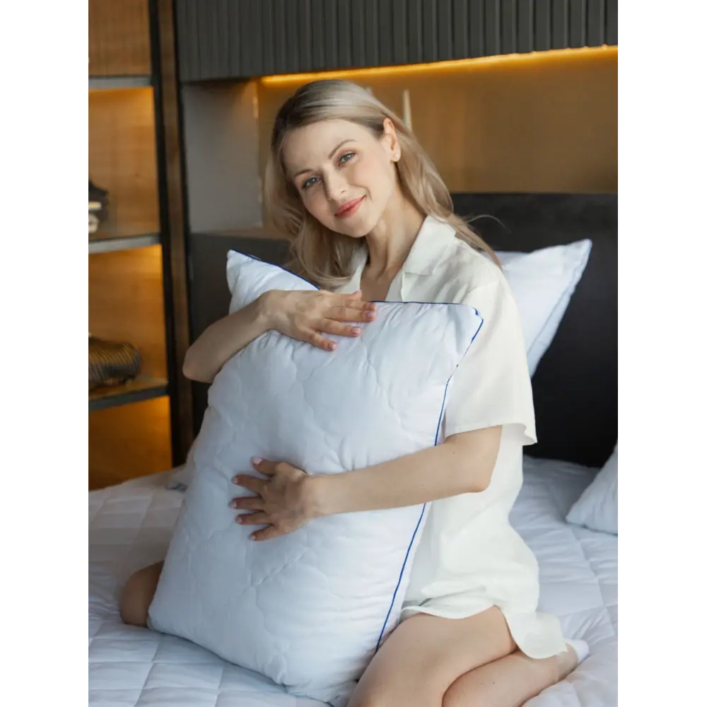 Фото 4 Подушка Ol-tex Вофм-57-3-белый, 50x70 см, полиэфирное волокно Фото 4 Подушка Ol-tex Вофм-57-3-белый, 50x70 см, полиэфирное волокно