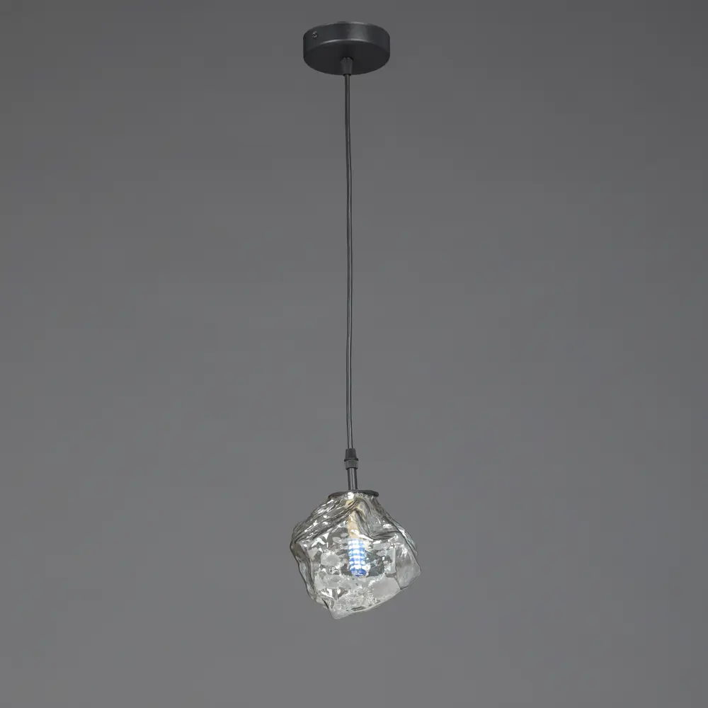 Фото 2 Светильник подвесной Комета Лайт 1 лампа 3 м² цвет черный Фото 2 Светильник подвесной Комета Лайт 1 лампа 3 м² цвет черный