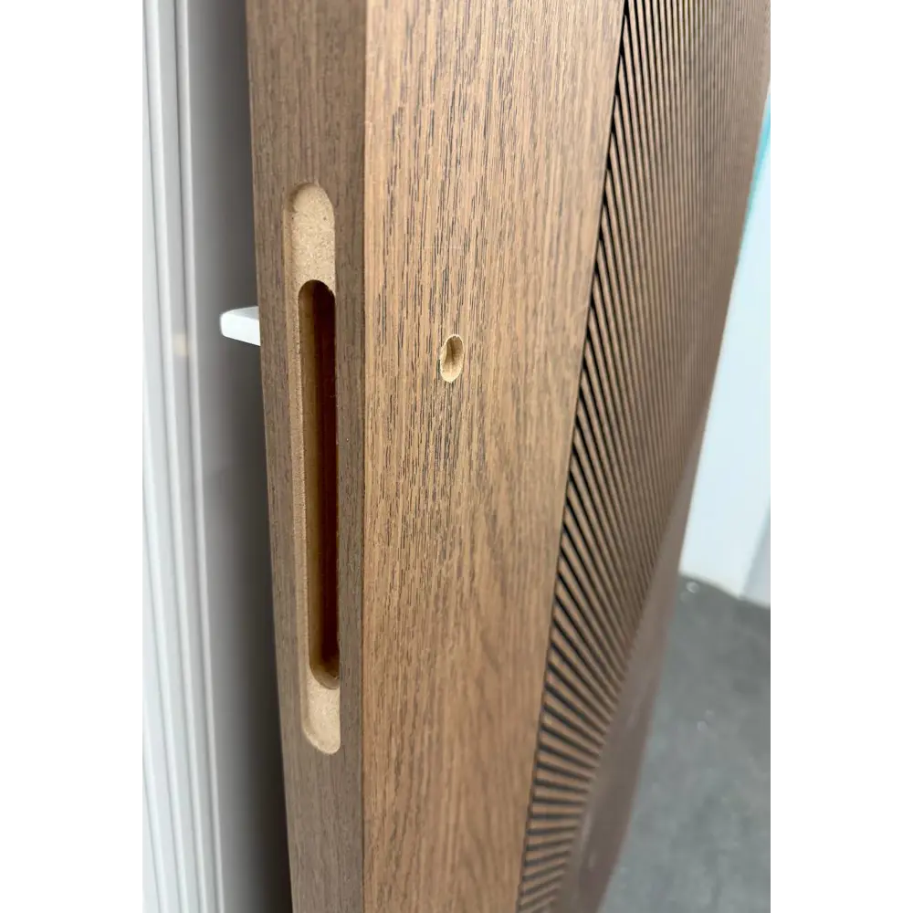 Фото 8 Дверь межкомнатная Wanmark Синди-13 глухая 80х200см шпон цвет коричневый с врезкой с замком и петлями Фото 8 Дверь межкомнатная Wanmark Синди-13 глухая 80х200см шпон цвет коричневый с врезкой с замком и петлями