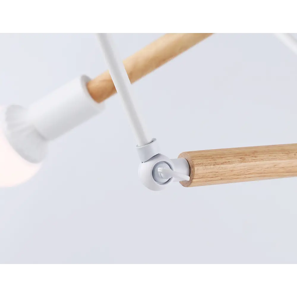 Фото 5 Люстра на штанге Ambrella light Traditional Tr80485 6 ламп 18 м² цвет дерево белый Фото 5 Люстра на штанге Ambrella light Traditional Tr80485 6 ламп 18 м² цвет дерево белый