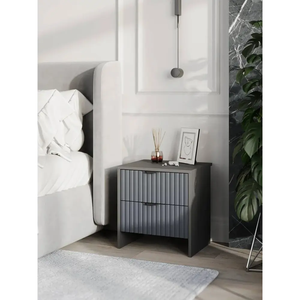 Фото 6 Тумба прикроватная Ridberg Lugano 45x48x37 см 2 ящика ЛДСП цвет серый графит/черный 2 шт. Фото 6 Тумба прикроватная Ridberg Lugano 45x48x37 см 2 ящика ЛДСП цвет серый графит/черный 2 шт.