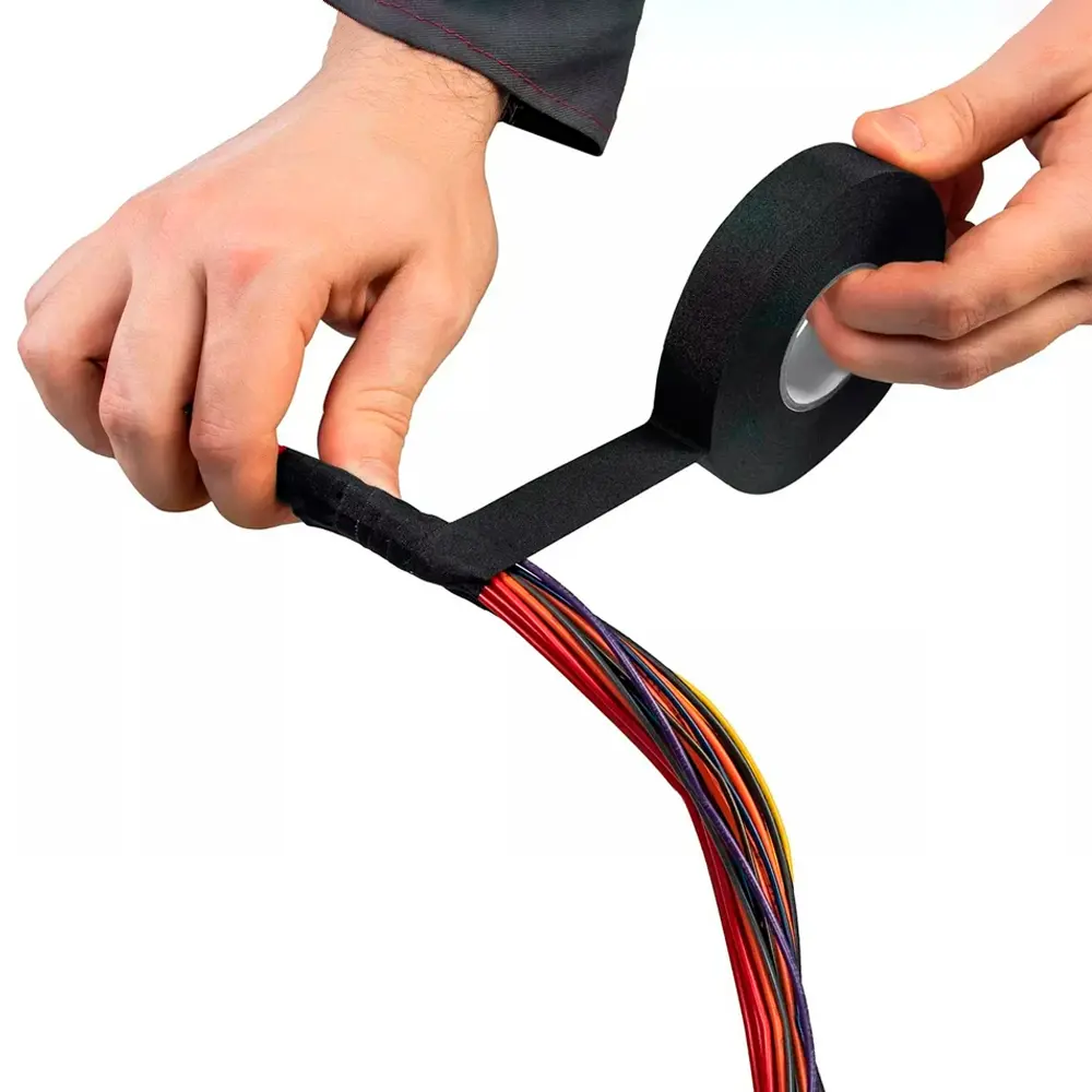 Фото 5 Лавсановая изолента PET Bavis 19мм 25м черный