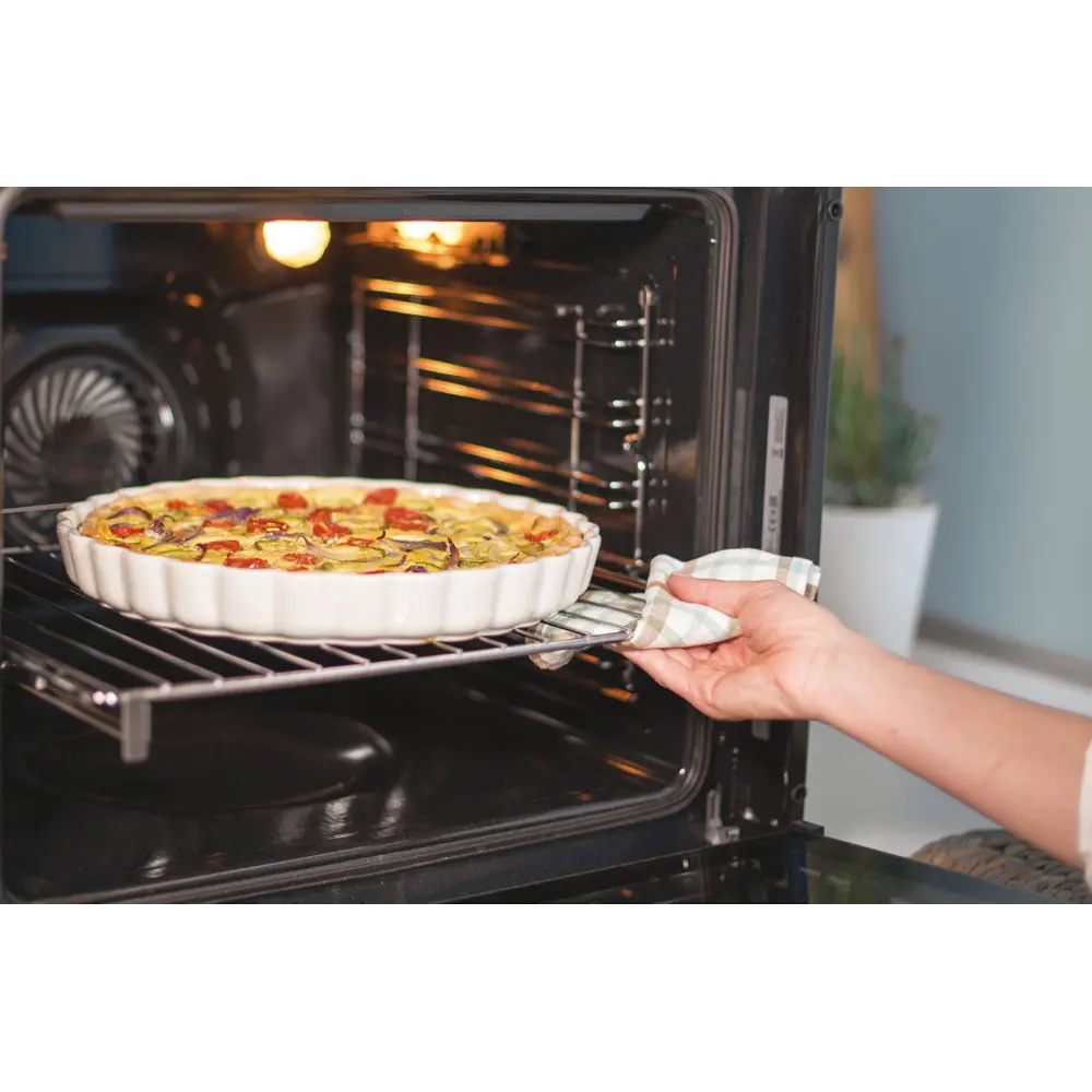 Фото 6 Встраиваемый духовой шкаф Candy FCT625WXL/1RU 59.5х59.5х56.7 см цвет белый Фото 6 Встраиваемый духовой шкаф Candy FCT625WXL/1RU 59.5х59.5х56.7 см цвет белый