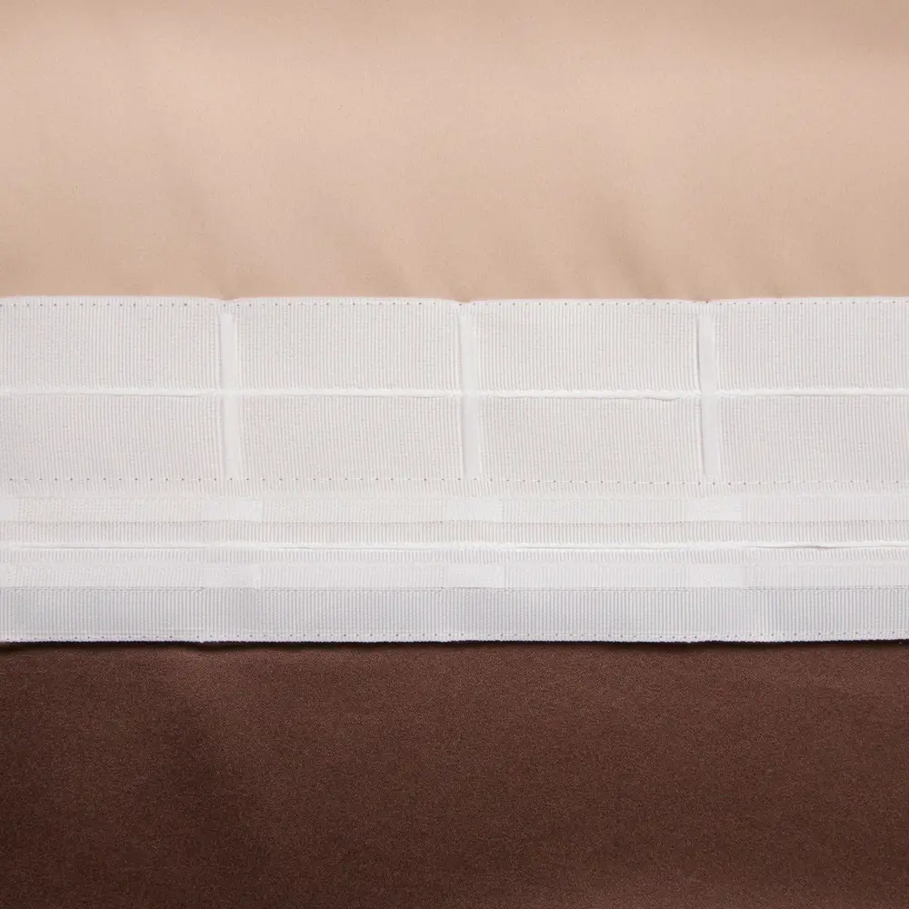 Фото 5 Штора на шторной ленте блэкаут 4300915 145x265 см цвет коричневый Фото 5 Штора на шторной ленте блэкаут 4300915 145x265 см цвет коричневый