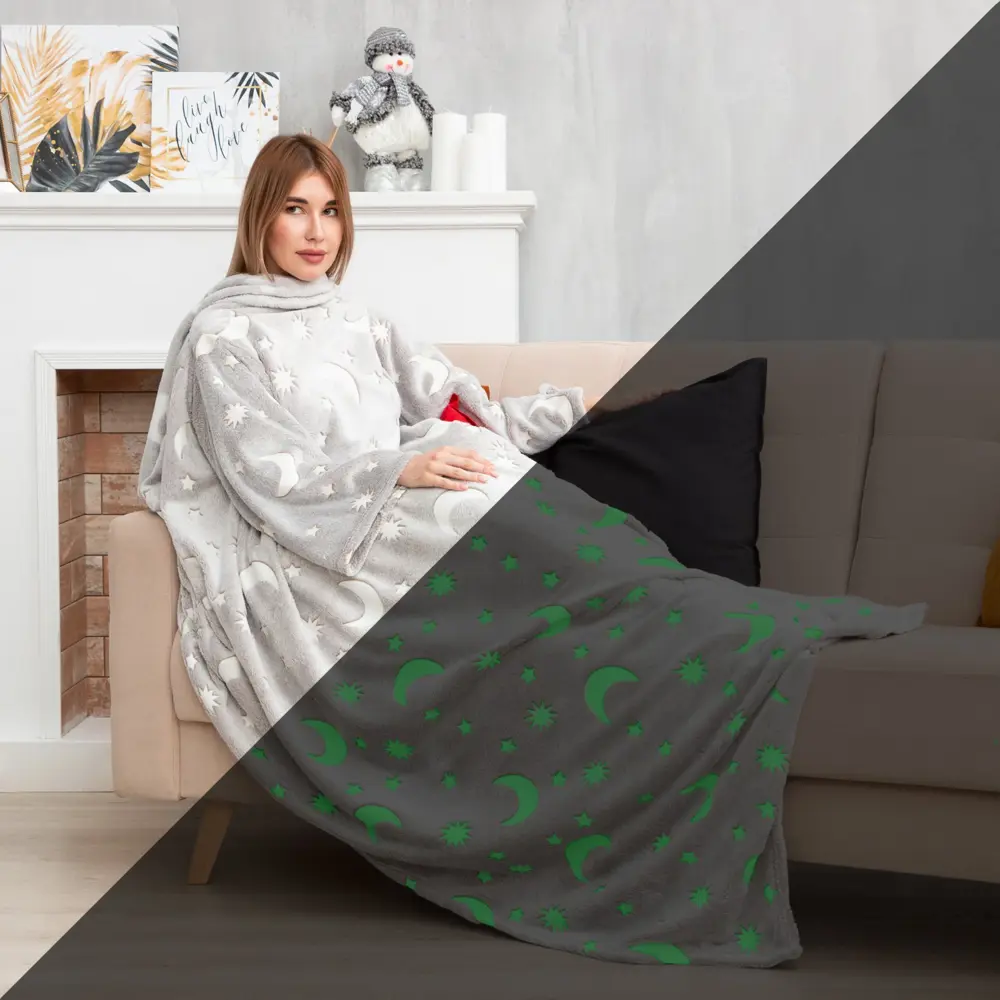 Фото 3 Плед Этель с рукавами светящийся в темноте 9021379, 150x200 см, флис, серый Фото 3 Плед Этель с рукавами светящийся в темноте 9021379, 150x200 см, флис, серый