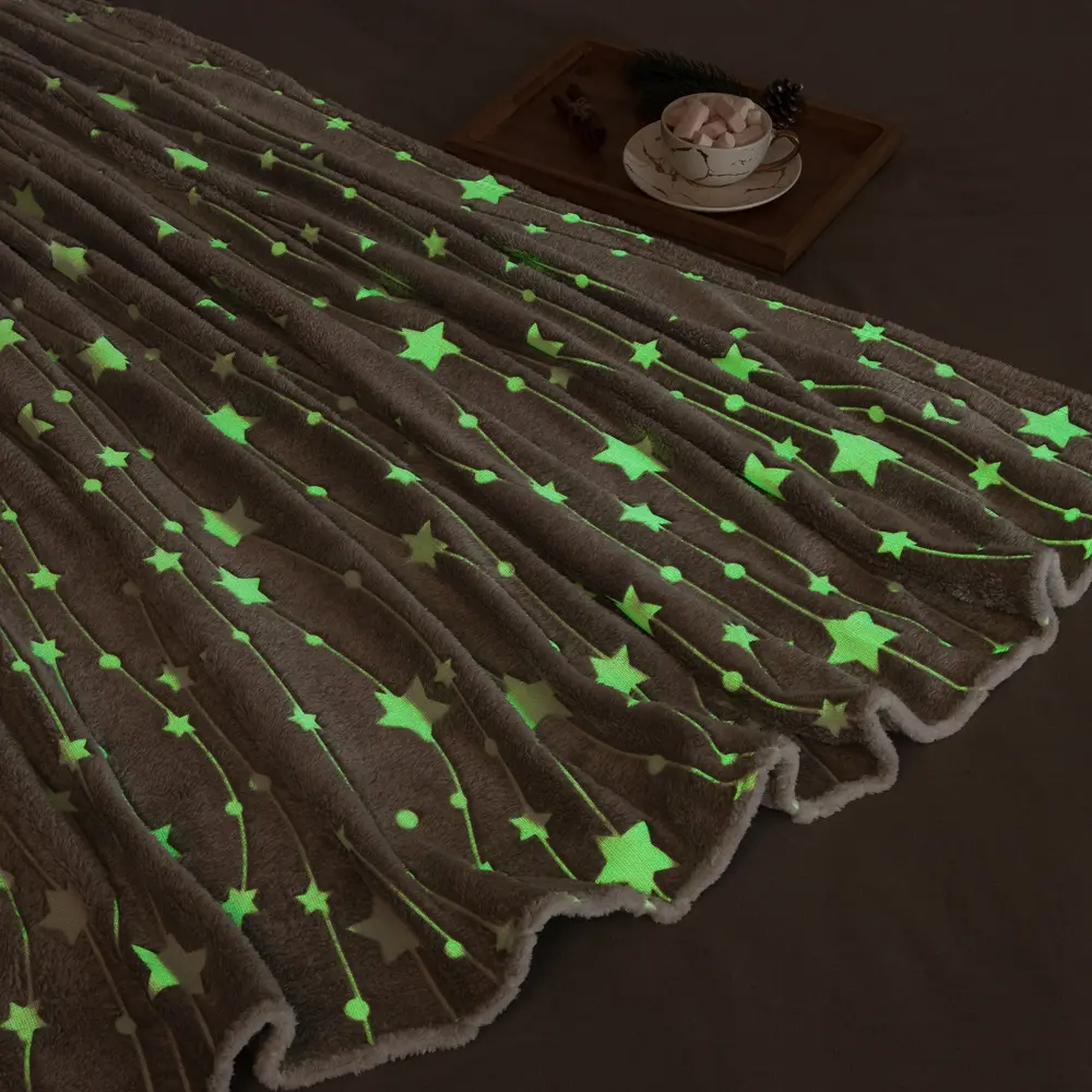 Фото 5 Плед Этель светящийся в темноте 7880899, 200x220 см, флис, серый Фото 5 Плед Этель светящийся в темноте 7880899, 200x220 см, флис, серый