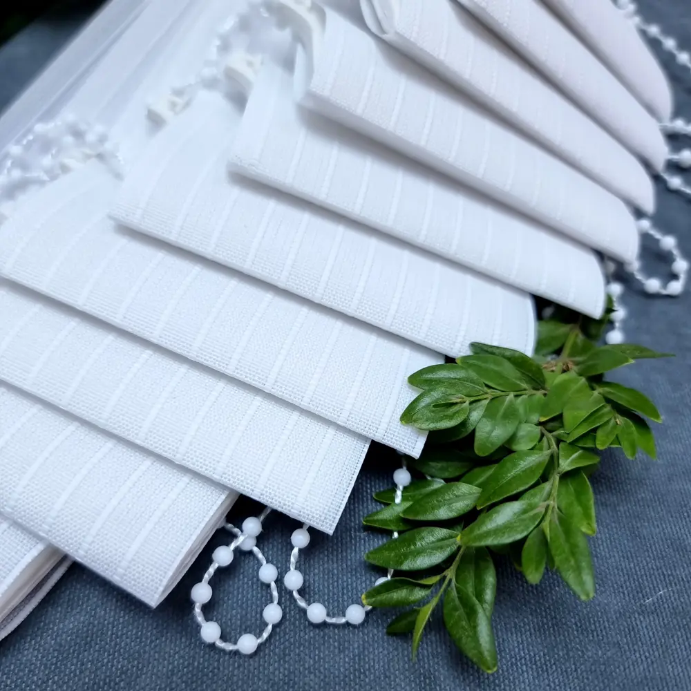 Фото 7 Ламели для вертикальных жалюзи Бинар Лайн 25 шт 210 см цвет белый Фото 7 Ламели для вертикальных жалюзи Бинар Лайн 25 шт 210 см цвет белый