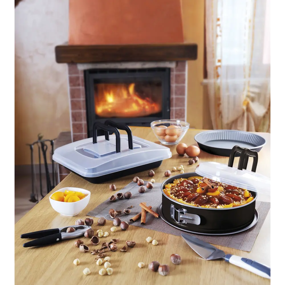 Фото 2 Bake Away Guardini Форма для 12 маффинов с крышкой для переноски 35x27 см Фото 2 Bake Away Guardini Форма для 12 маффинов с крышкой для переноски 35x27 см