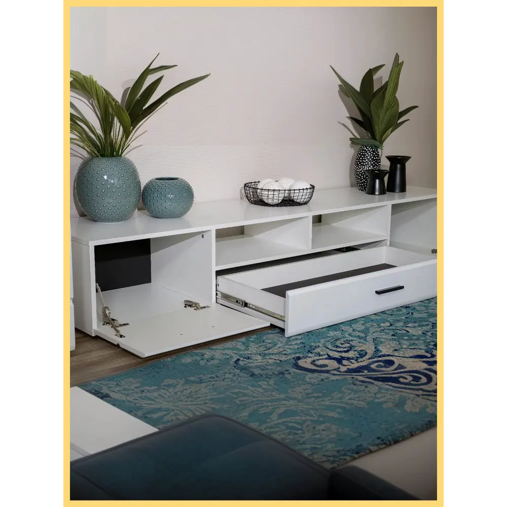 Фото 10 Тумба под телевизор Первый гипермаркет мебели Йорк 200х35х45.6 см ЛДСП цвет белый глянец/белый жемчуг Фото 10 Тумба под телевизор Первый гипермаркет мебели Йорк 200х35х45.6 см ЛДСП цвет белый глянец/белый жемчуг