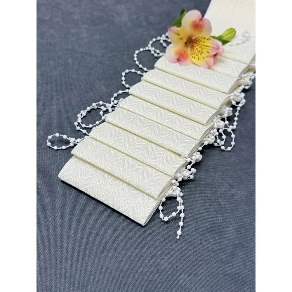 Фото 5 Ламели для вертикальных жалюзи Бинар Акация 5 шт 240 см цвет бежевый