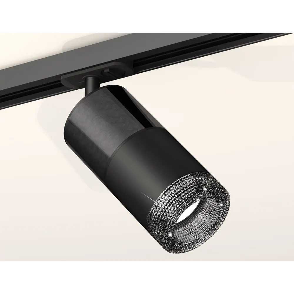 Фото Трековый светильник Ambrella Light Diy system complects 10Вт GU5.3 черный XT7402051 Фото Трековый светильник Ambrella Light Diy system complects 10Вт GU5.3 черный XT7402051