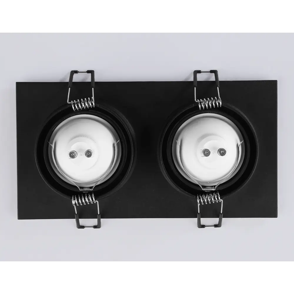 Фото 6 Светильник точечный встраиваемый Ambrella light Techno spot Tn102746* под отверстие 155 мм GU5.3 цвет черный Фото 6 Светильник точечный встраиваемый Ambrella light Techno spot Tn102746* под отверстие 155 мм GU5.3 цвет черный