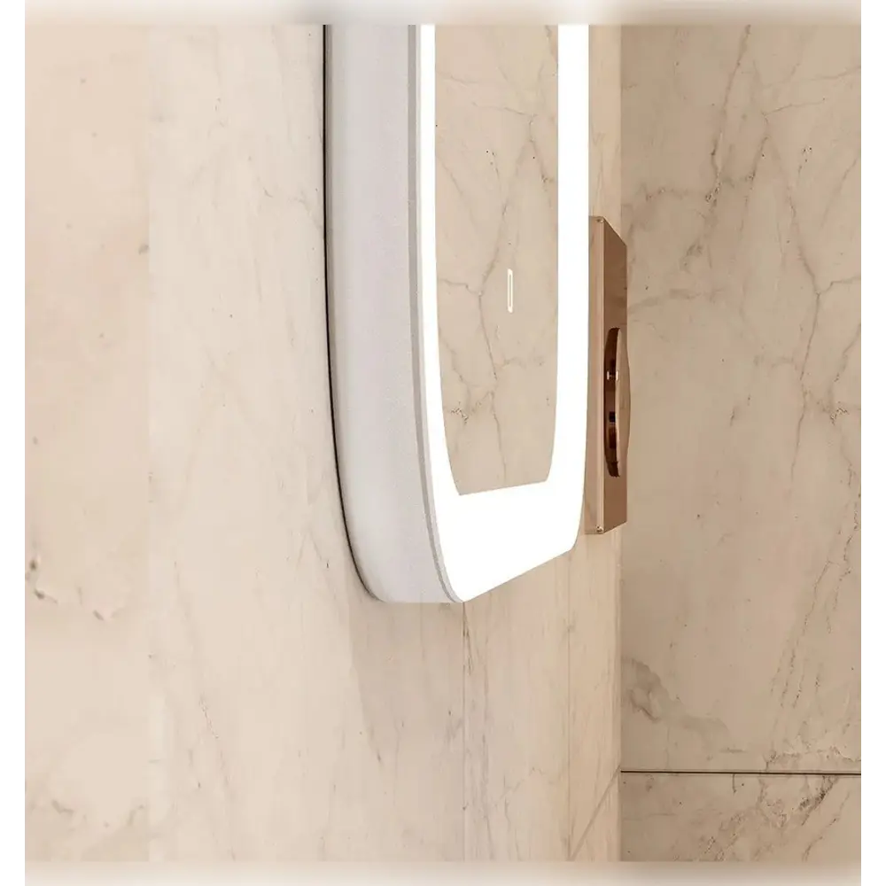 Фото 2 Зеркало для ванной Apeggo Delfina Led GG90150 70x90 с подогревом Фото 2 Зеркало для ванной Apeggo Delfina Led GG90150 70x90 с подогревом