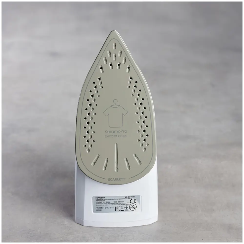 Фото 18 Паровой утюг Scarlett SC-SI30K25 0.25 л 2200 Вт цвет розовый Фото 18 Паровой утюг Scarlett SC-SI30K25 0.25 л 2200 Вт цвет розовый