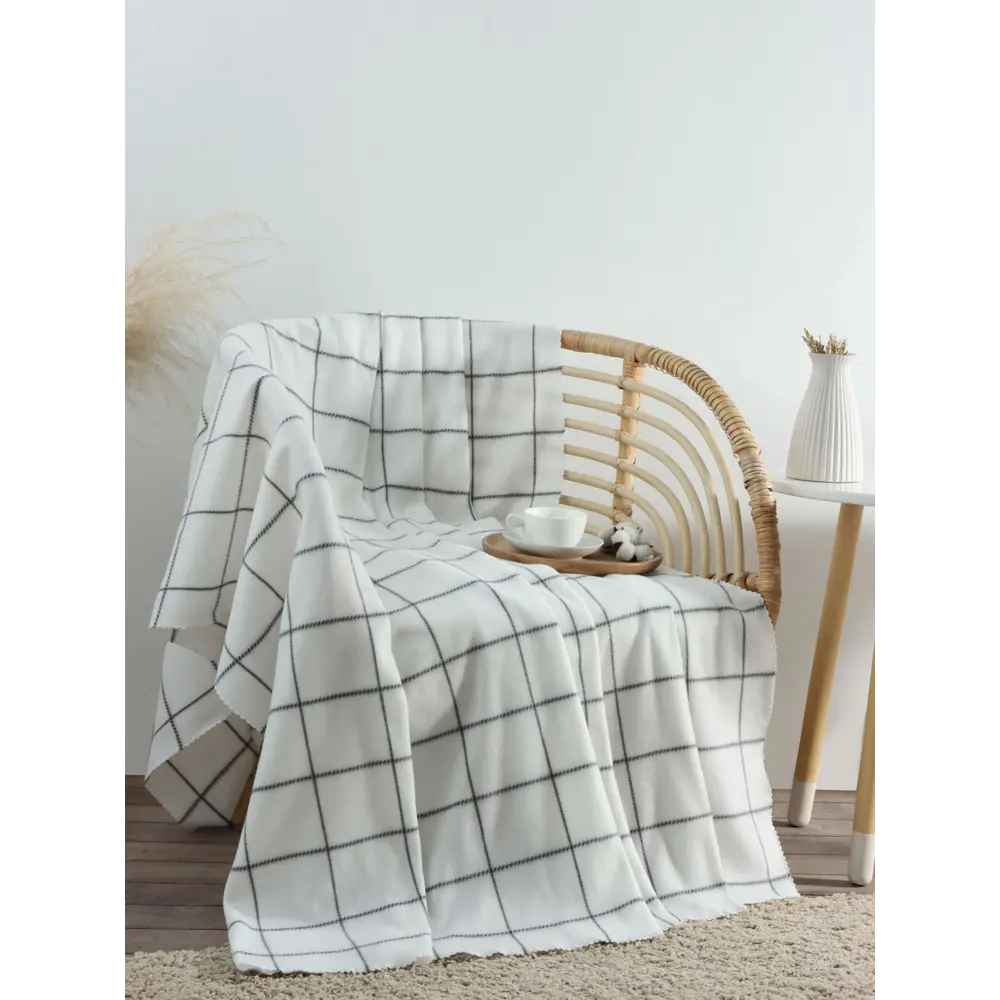 Фото 8 Плед Экономь И Я Клетка 150x180 см полиэстер цвет белый Фото 8 Плед Экономь И Я Клетка 150x180 см полиэстер цвет белый