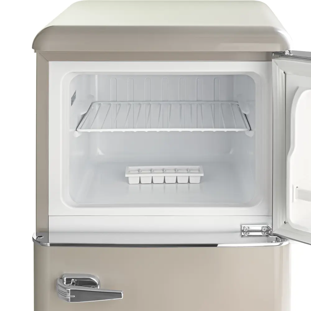 Фото 5 Отдельностоящий холодильник Tesler RT-132 SAND GREY 48.6x113 см цвет песочный Фото 5 Отдельностоящий холодильник Tesler RT-132 SAND GREY 48.6x113 см цвет песочный