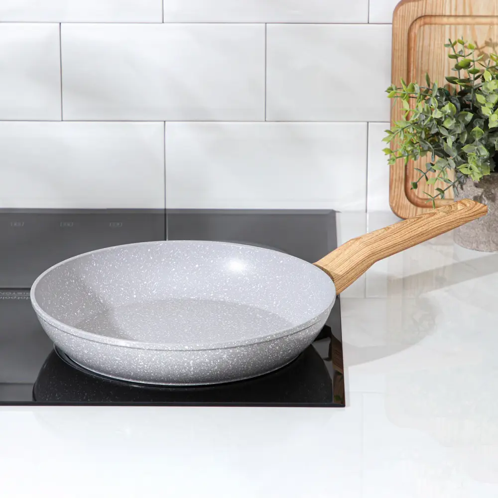 Фото 6 Сковорода кованая Natural 26 см. с а/п покрытием. ручка soft-touch. индукционное дно 3678341