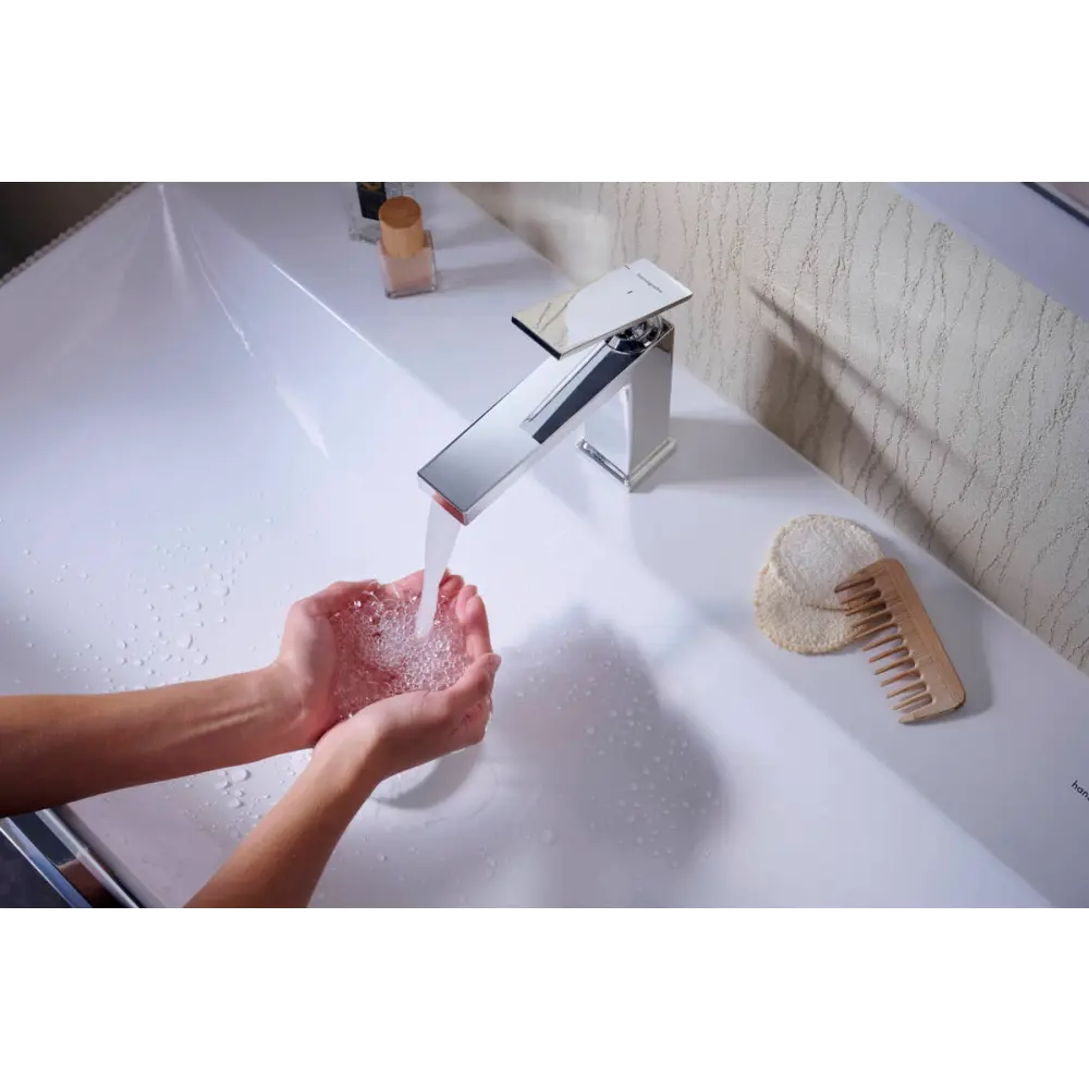 Фото 2 Смеситель для раковины Hansgrohe 73011000 бесконтактный цвет хром