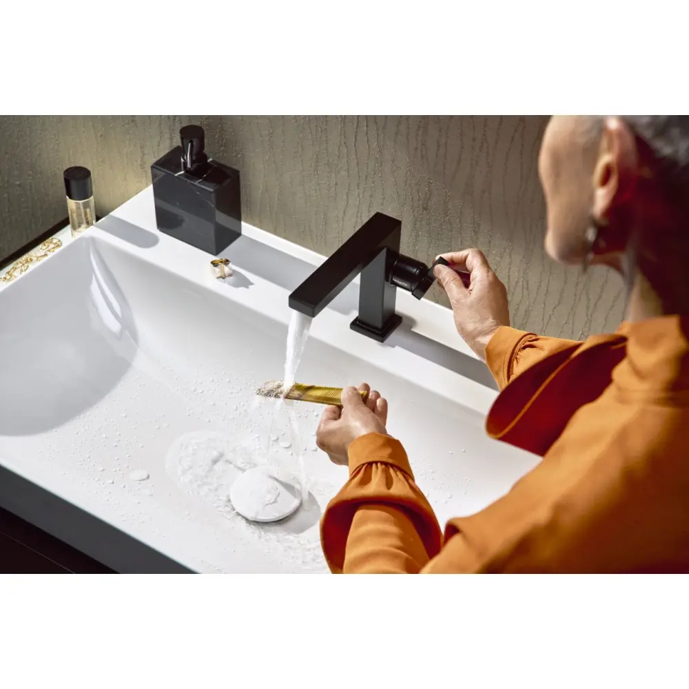 Фото 5 Смеситель для раковины Hansgrohe 73023670 бесконтактный цвет черный матовый