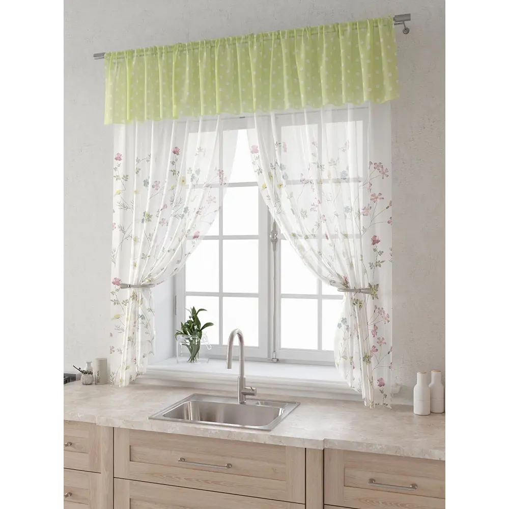 Фото 3 Комплект штор Comfy way Лагрос - 69 CW915069180-180 на шторной ленте 180x150 см цвет белый Фото 3 Комплект штор Comfy way Лагрос - 69 CW915069180-180 на шторной ленте 180x150 см цвет белый