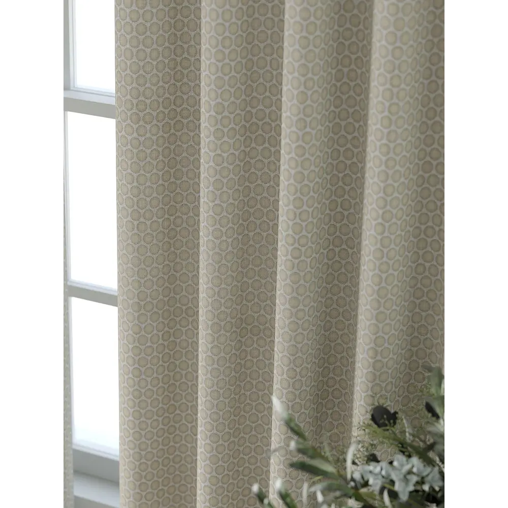 Фото 3 Комплект штор Comfy way Форнерс - 700 - 260 см CW709700260-260 на шторной ленте 260x150 см цвет бежевый Фото 3 Комплект штор Comfy way Форнерс - 700 - 260 см CW709700260-260 на шторной ленте 260x150 см цвет бежевый