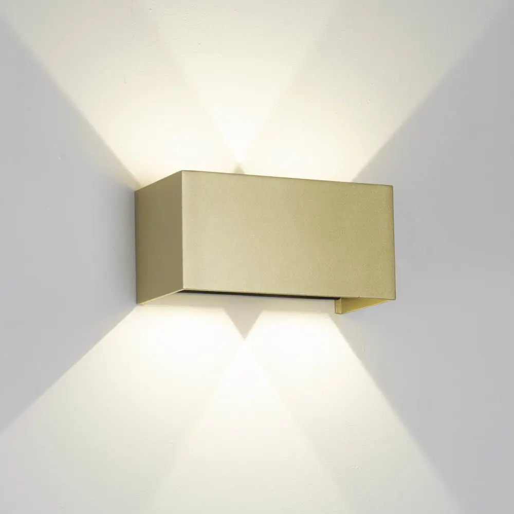 Фото Светильник уличный настенный светодиодный Mantra Davos Mn_9224 24 Вт IP54 цвет жёлтый/золотой Фото Светильник уличный настенный светодиодный Mantra Davos Mn_9224 24 Вт IP54 цвет жёлтый/золотой