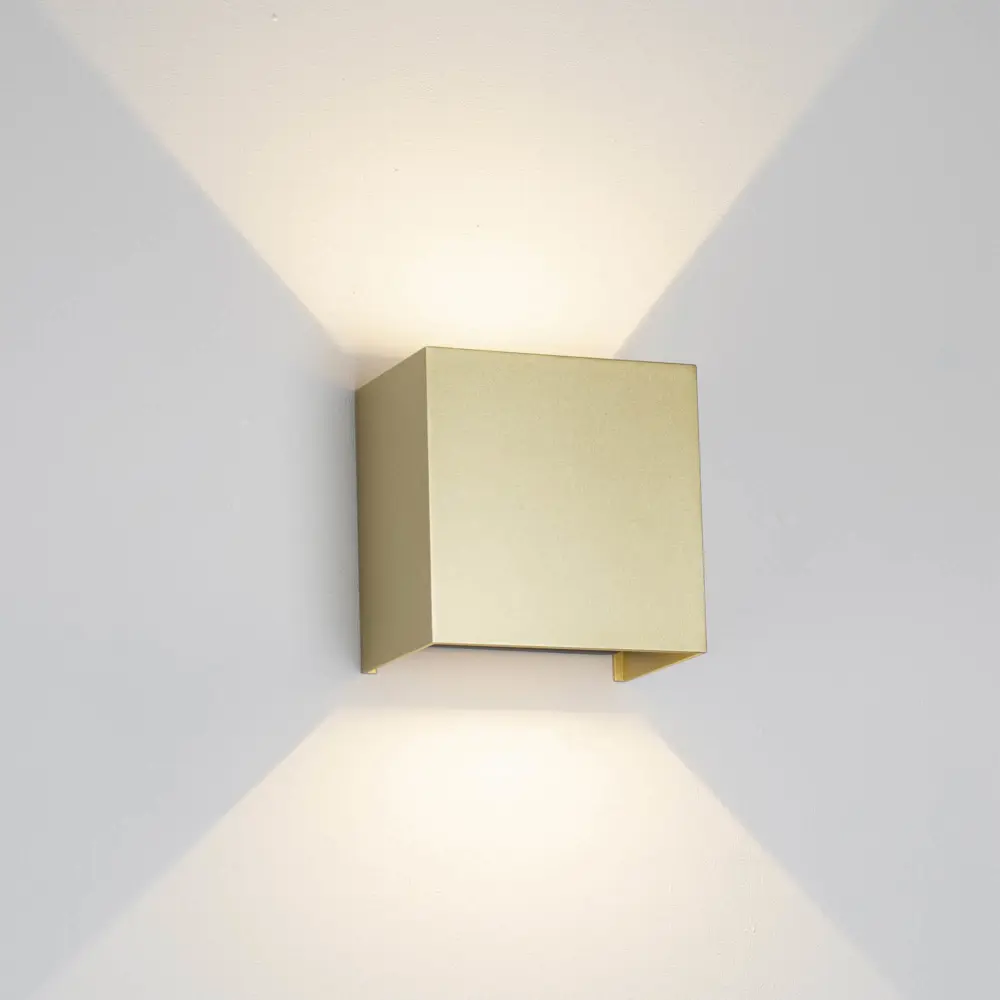 Фото Светильник уличный настенный светодиодный Mantra Davos Mn_9228 20 Вт IP54 цвет жёлтый/золотой