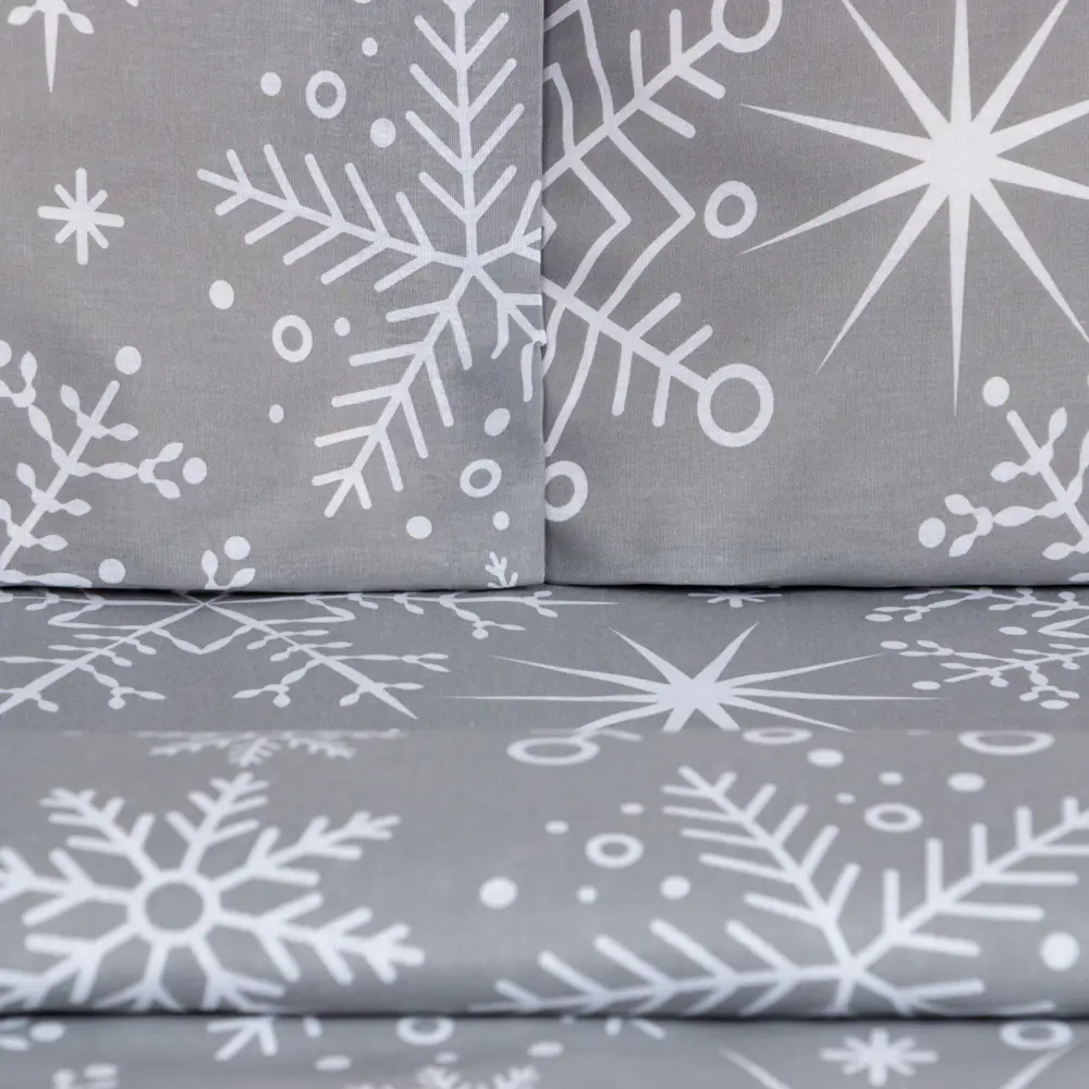 Фото 8 Комплект постельного белья Этель Snowfall 7787927 хлопок 1.5-спальный наволочки 70 x 70- 2 шт цвет разноцветный Фото 8 Комплект постельного белья Этель Snowfall 7787927 хлопок 1.5-спальный наволочки 70 x 70- 2 шт цвет разноцветный