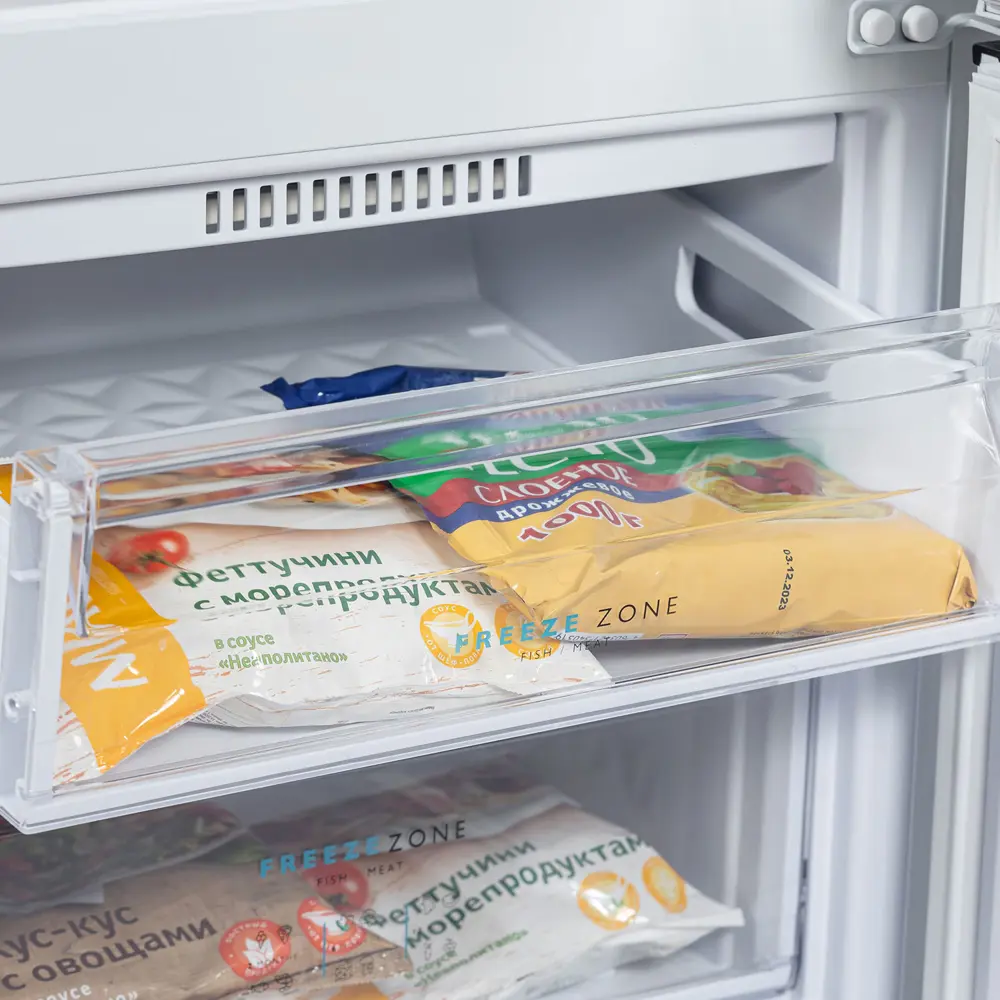 Фото 8 Отдельностоящий холодильник Бирюса 551 58x145 см цвет белый Фото 8 Отдельностоящий холодильник Бирюса 551 58x145 см цвет белый