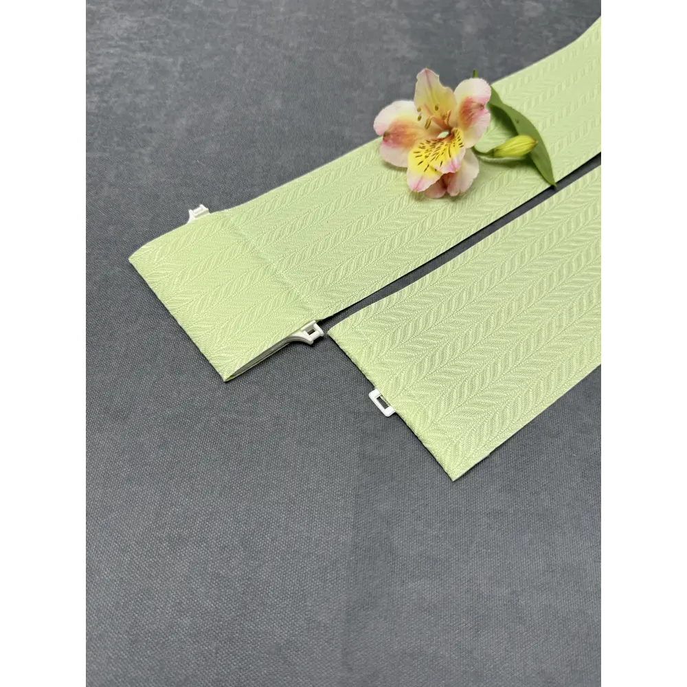 Фото 2 Ламели для вертикальных жалюзи Бинар зеленый Акация 110 см x 10 шт Фото 2 Ламели для вертикальных жалюзи Бинар зеленый Акация 110 см x 10 шт