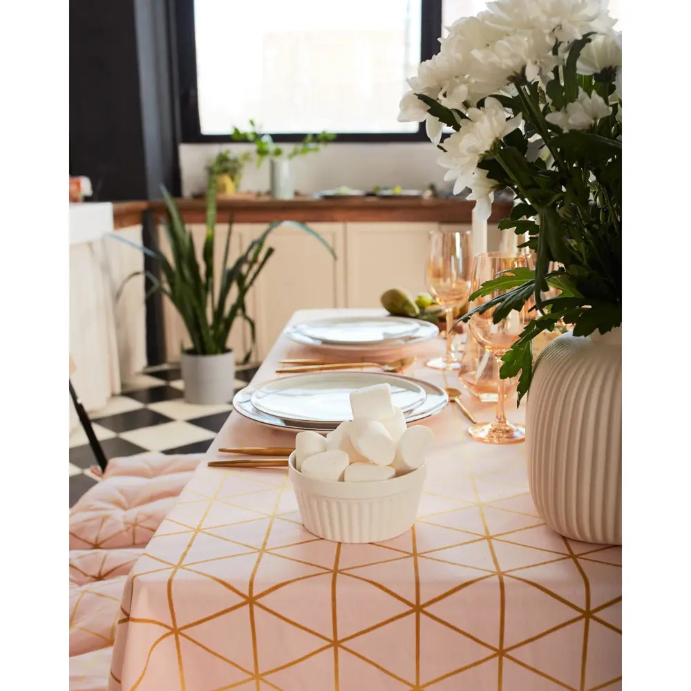 Фото 6 Скатерть на стол Этель Real Beauty круглая 146x180 см цвет розовый Фото 6 Скатерть на стол Этель Real Beauty круглая 146x180 см цвет розовый